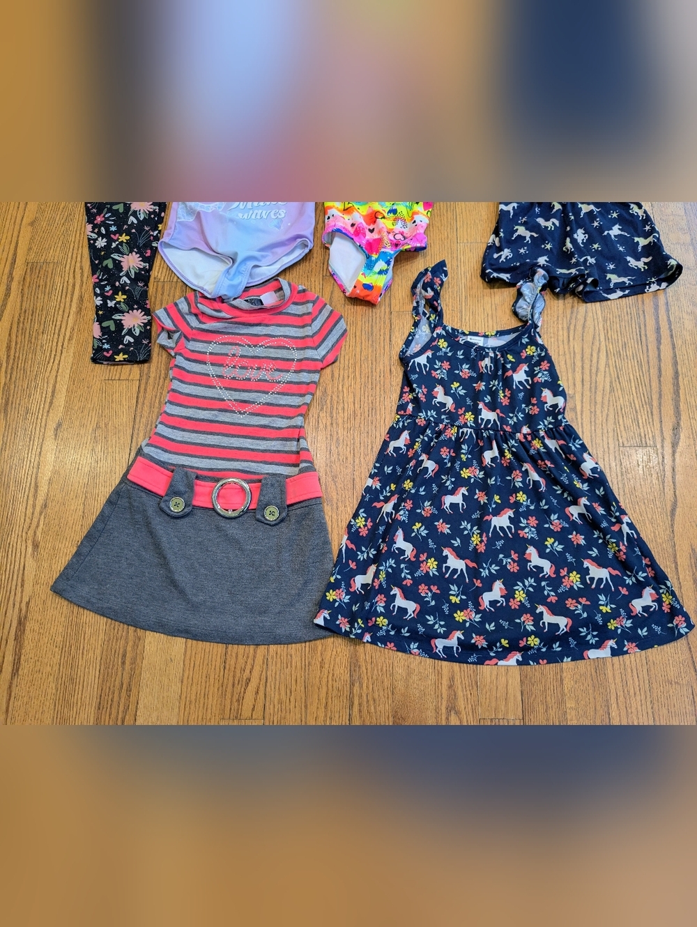 Girls 4t-5t Bundle - Picture 2 of 4